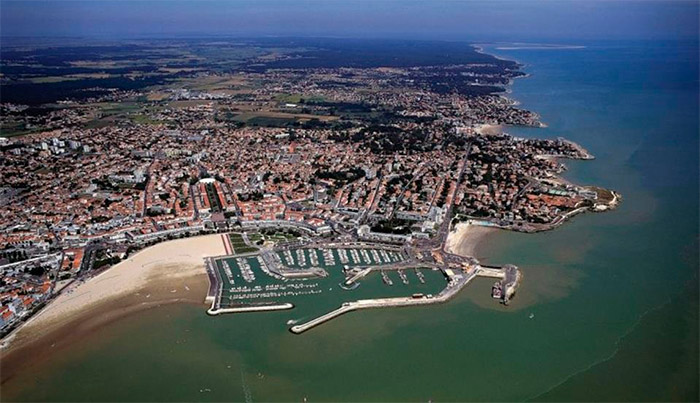 camping familial avec toboggans proche de Royan