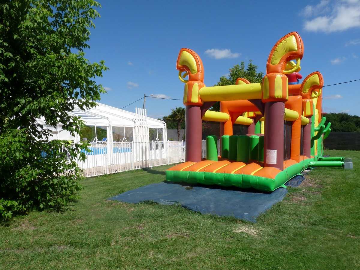 structure gonflables du camping